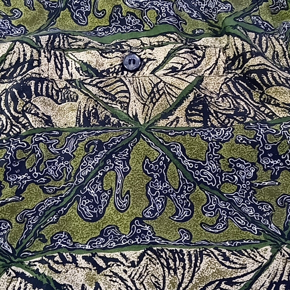 Porcini Silk Button Up Shirt Men's Size Medium - Picture 10 of 14